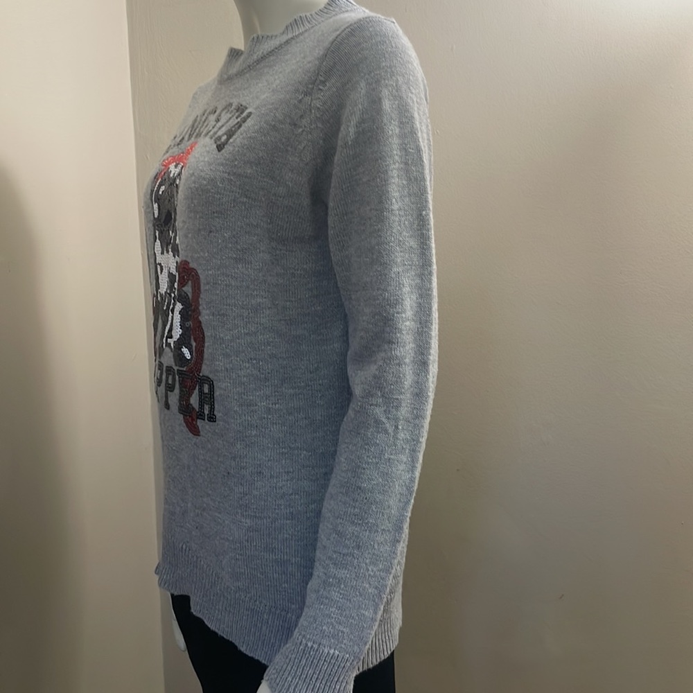 Sweater - Picture 5 of 6